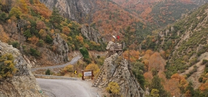 Bursa'daki Sadağı Kanyonu sonbaharda havadan görüntülendi