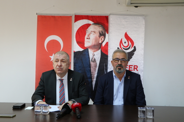 Zafer Partisi Genel Başkanı Özdağ Antalya'da esnafı ziyaret etti