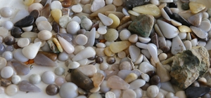 Kıbrıscık'ta belediye projesiyle takıya dönüşen "kalsedon" ekonomiye kazandırılıyor