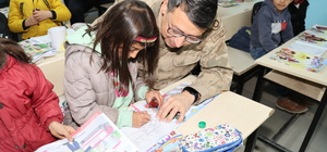 Erzurum'da jandarma, trafik kazasında vefat eden Özge öğretmenin okulunu zi...