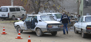 Uşak'ta silahlı saldırıya uğrayan baba oğul ağır yaralandı