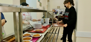 Eskişehir'de günde 4 bin 364 öğrenciye ücretsiz yemek hizmeti veriliyor