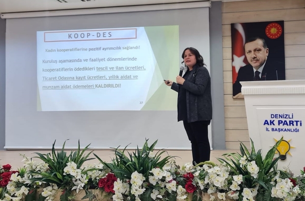 Denizli'de "AK Parti Siyaset Akademisi Kadın Eğitim Programı" düzenlendi