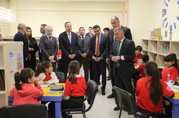 CK Enerji, Antalya'da 1000 öğrenciye spor kıyafeti hediye etti