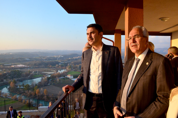 Bakan Kurum, Manavgat'taki yeni konut inşaatlarını inceledi