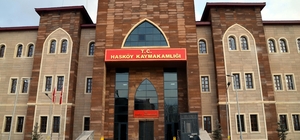 Hasköy'de Kaymakamlık ve Belediyenin hizmet vereceği bina tamamlandı