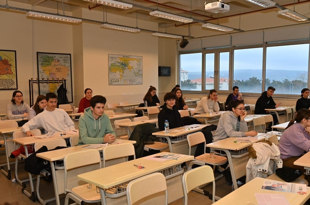 Tekirdağ'da üniversite adayları için deneme sınavı yapıldı