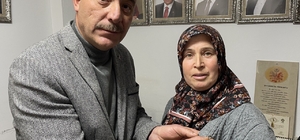 CHP'nin Balıkesir mitinginde konuşan pazarcı kadın ve eşi AK Parti'ye üye o...