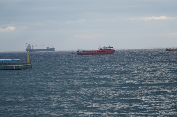 Tekirdağ'da deniz ulaşımına lodos engeli