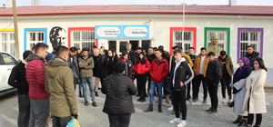 Iğdır Üniversitesi öğrencileri, köylerde çocuklara yaban hayatını anlatıyor