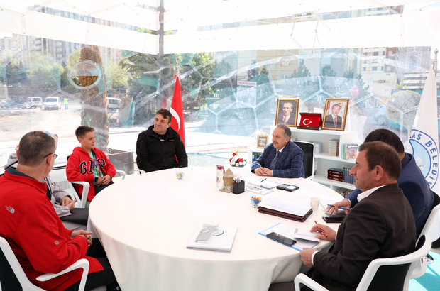 Talas Belediyesinin "Şeffaf odada başkanla baş başa" uygulaması bir yaşına girdi