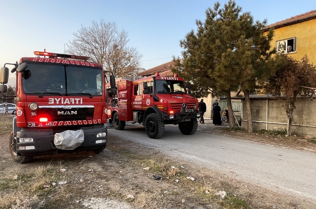 Kayseri'de eşi ile kavga eden kişi evi ateşe verdi 