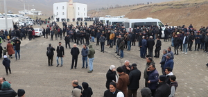 Batman'da kanaat önderi Süleyman Bağdu mezarı başında anıldı 