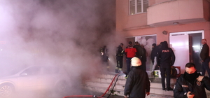 Kocaeli'de market deposunda çıkan yangın söndürüldü