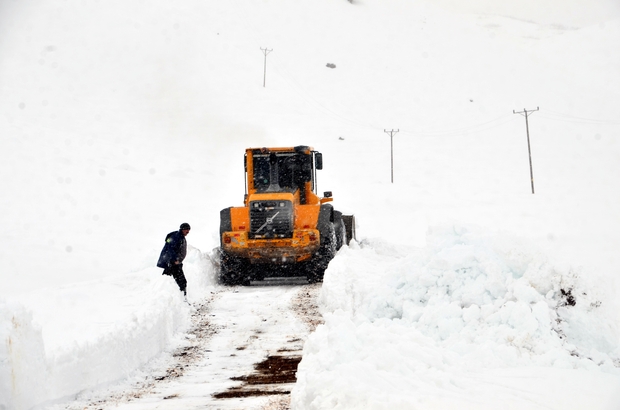 Van, Hakkari, Bitlis ve Muş'ta 192 yerleşim yerine ulaşım sağlanamıyor