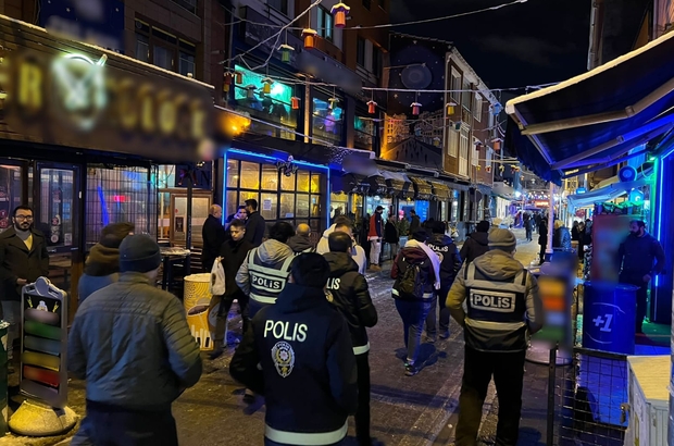 Eskişehir'deki asayiş uygulamasında aranan 12 şüpheli yakalandı