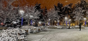 Burdur'da kar yağışı etkili oluyor 