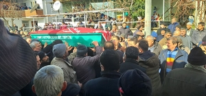 Depremde hayatını kaybeden Manisalı iki öğretmenin cenazeleri defnedildi