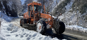 Karadeniz'de 5 ilde 752 yerleşim yerine ulaşım sağlanamıyor