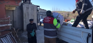 Karadeniz'den deprem bölgesine yardım seferberliği devam ediyor