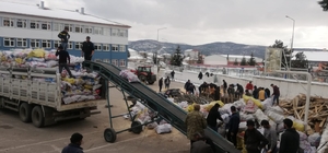 Ortaköy'de depremzedeler için yardım kampanyası sürüyor