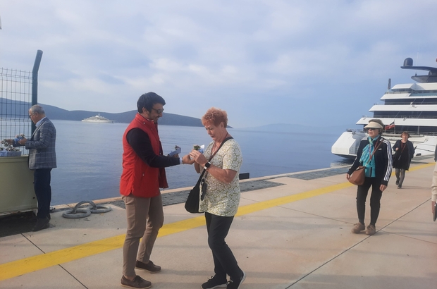 Bodrum'a sezonun ilk kruvaziyeri geldi