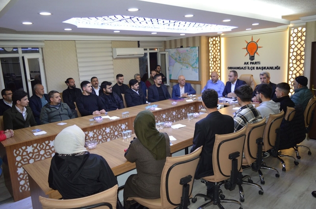 Bursa'da Yeniden Refah Partisinden istifa eden bir grup üye AK Parti'ye katıldı
