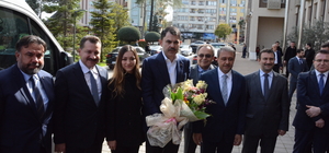 Bakan Murat Kurum, Balıkesir'de temel atma ve anahtar teslim töreninde konuştu: 