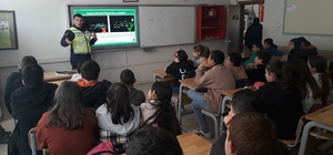 Yozgat'ta jandarma öğrencilere trafik eğitimi verdi