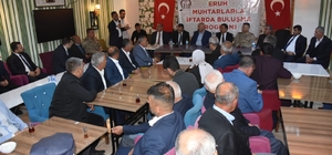 Siirt Valisi Hacıbektaşoğlu, Eruh'ta iftarda vatandaşlarla bir araya geldi