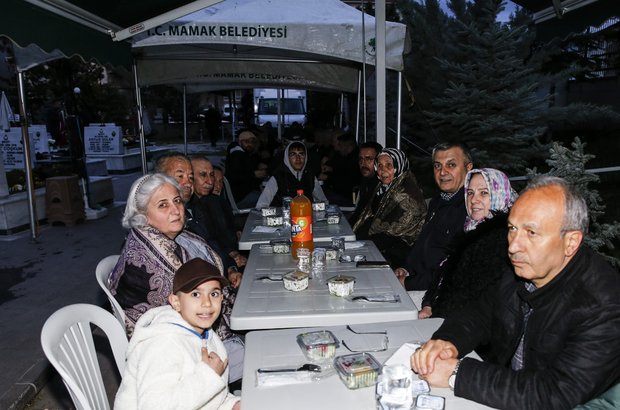 Şehit aileleri, ramazanın son iftarında bir araya geldi