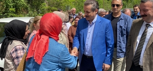 AK Parti Artvin milletvekili adayı Çelik, Murgul'da vatandaşlara hitap etti