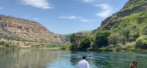 Şırnak'ta Dicle Nehri'nde kaybolan 19 yaşındaki genci arama çalışması başla...