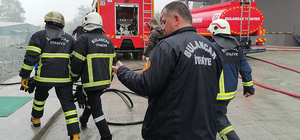 Piraziz'de fındık fabrikasının deposunda çıkan yangın söndürüldü