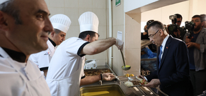 Oktay ve Dönmez, Eskişehir'deki Yunus Emre Termik Santrali'ni ziyaret etti