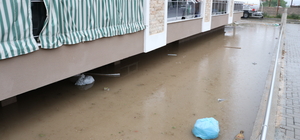 Denizli'de sağanak yaşamı olumsuz etkiledi