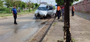 Adana'da iki trafik kazasında 2'si çocuk 3 kişi yaralandı