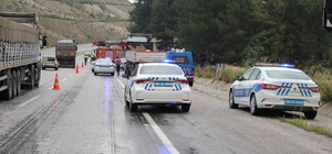 Denizli'de tırla otomobilin çarpıştığı kazada aynı aileden 4 kişi öldü