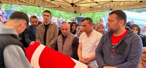 Tokat'taki trafik kazasında hayatını kaybeden polis ile eşinin cenazesi def...