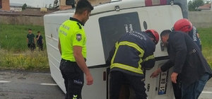 Nevşehir'de iki minibüsün çarpıştığı kazada 8 kişi yaralandı