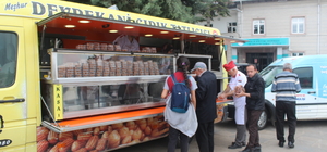 Kastamonu'da Türk Mutfağı Haftası etkinliğinde "cırık tatlısı" ikram edildi