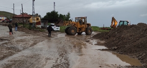 Konya'nın 3 ilçesinde sel meydana geldi