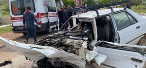 Kırıkkale'de öğrenci servisi ile otomobil çarpıştı 17 kişi yaralandı