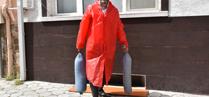 Şiddetli yağışlarda binalarını su basan mahalle sakinleri ESKİ'den sorunun...