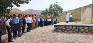 Şırnak'ın Çevrimli köyünde 33 yıl önce terör örgütü PKK'nın katlettiği 27 kişi anıldı