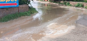 Sivas'ta sağanak sel ve su baskınlarına neden oldu 