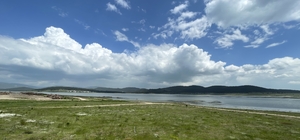 Doğal güzellik zengini Bolu, yaz aylarında ziyaretçilerini mavi ve yeşilin...