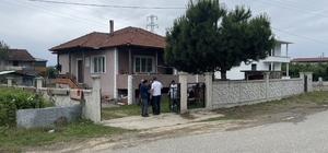 Düzce'de bıçak çeken oğlunu silahla vurarak öldüren baba gözaltına alındı 