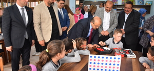 Depremde vefat eden başöğretmen çiftin adı Trabzon'da kütüphaneye verildi