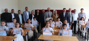 Kastamonu'da öğrenciler karne aldı